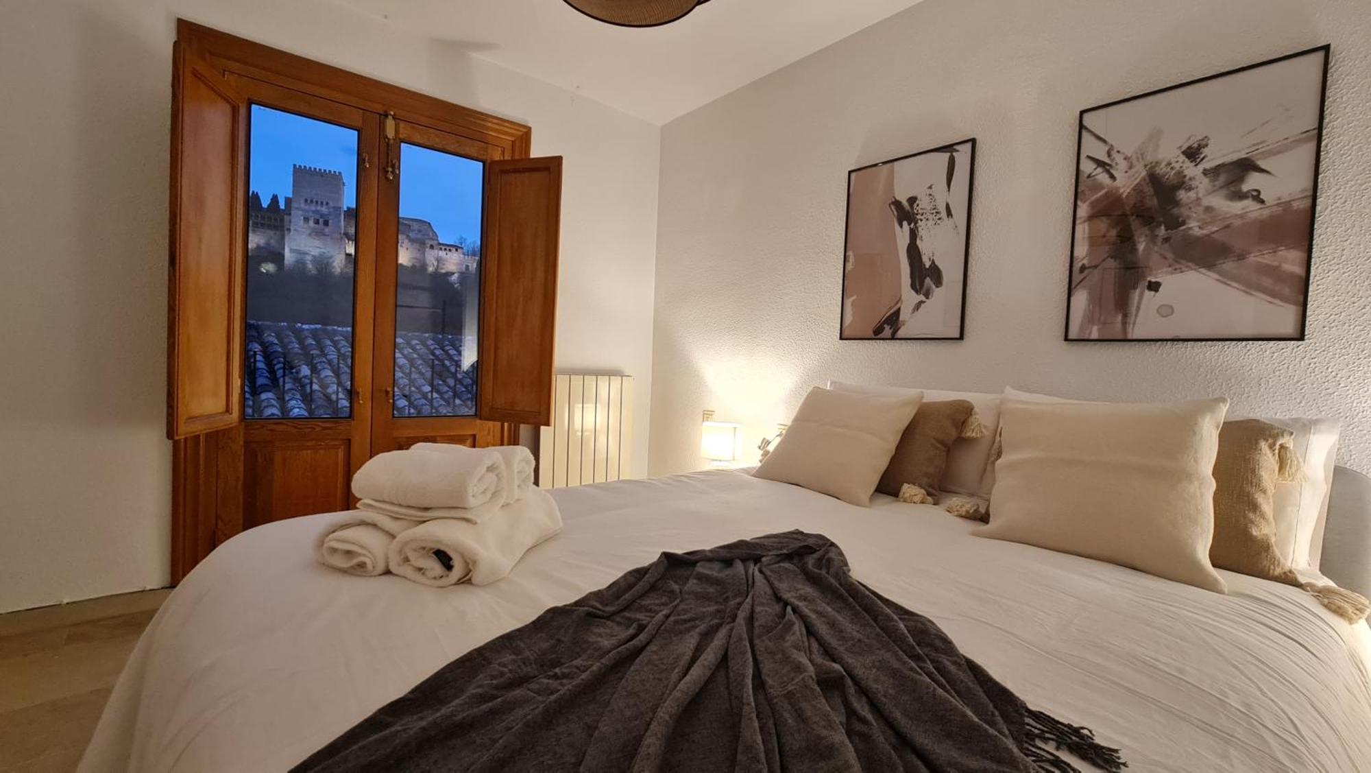 Zenit Mediterranean Suites By Florentia Homes Granada Ngoại thất bức ảnh